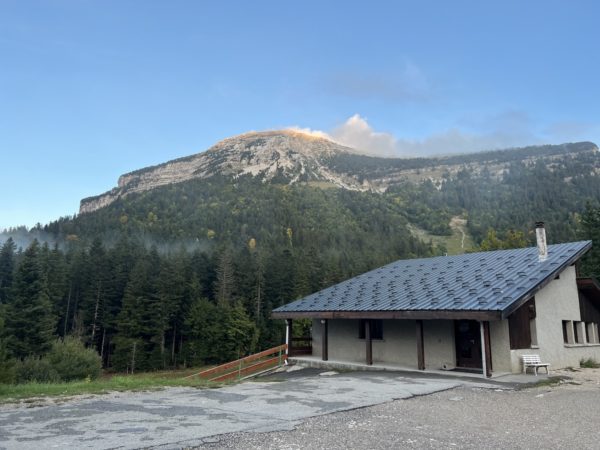 Salle de réception à la montagne