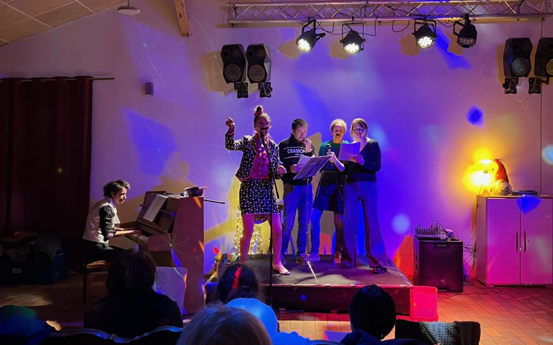 Si ca t’chante ! Premier Piano Karaoké au Domaine de Rozan.